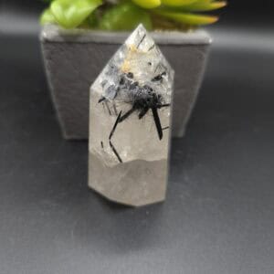RUTILATED QUARTZ (TOURMALINE)