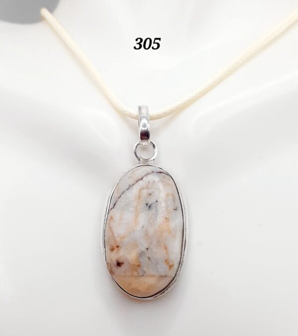 Italian Agate Stone Sterling Silver Setting Pendant Necklace