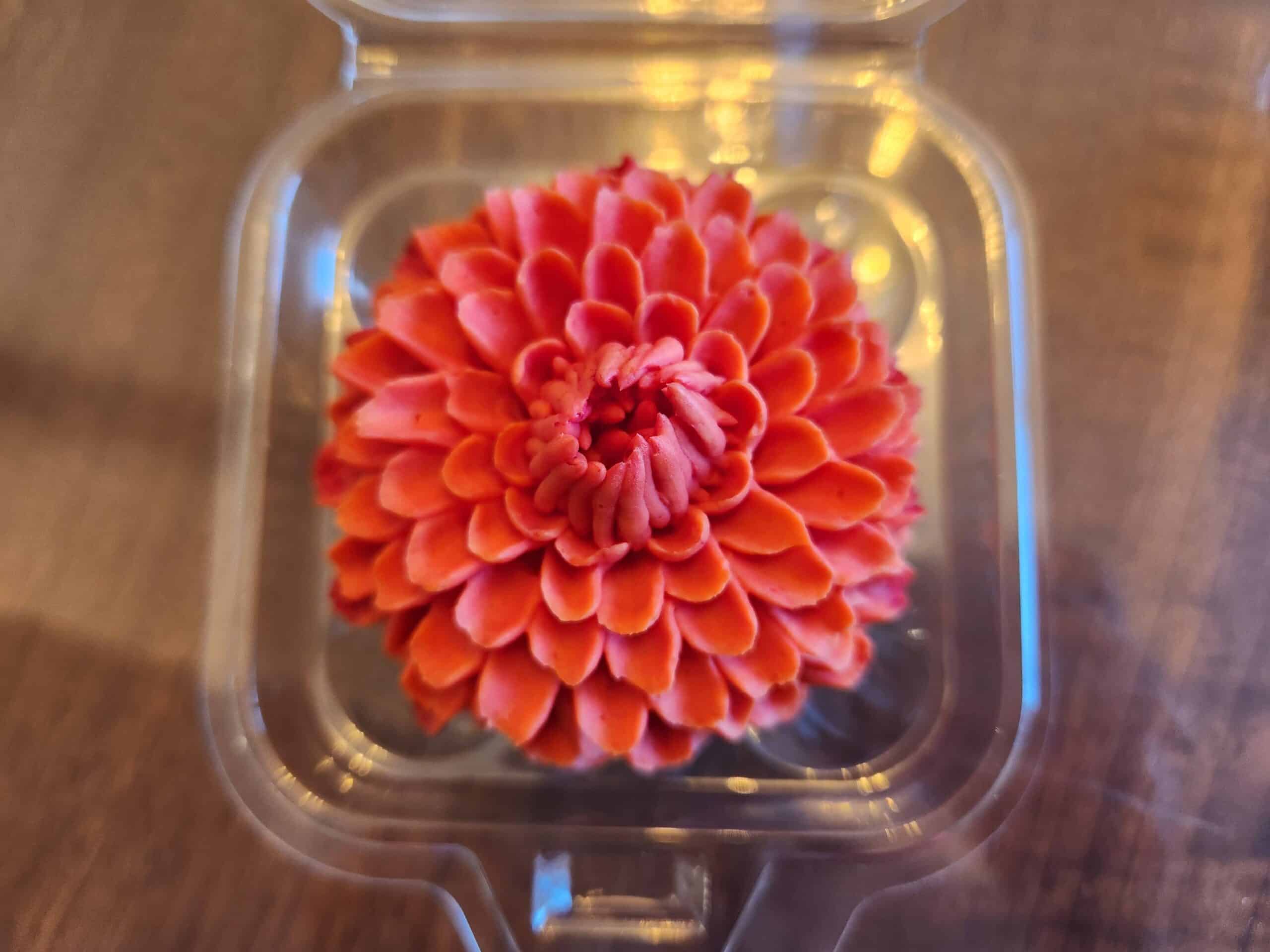 Fall Floral Cupcakes Chocolate - Image 4