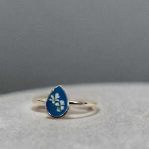 Real flower ring-teal green