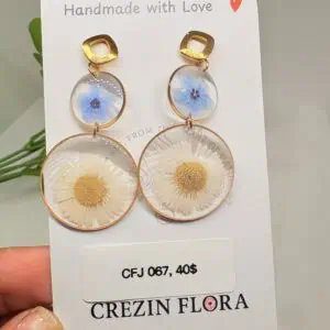 White wonder earrings