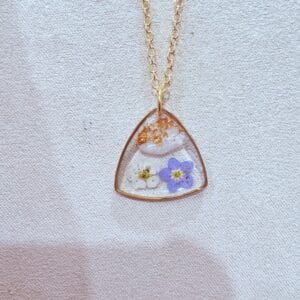 Triangle golden necklace